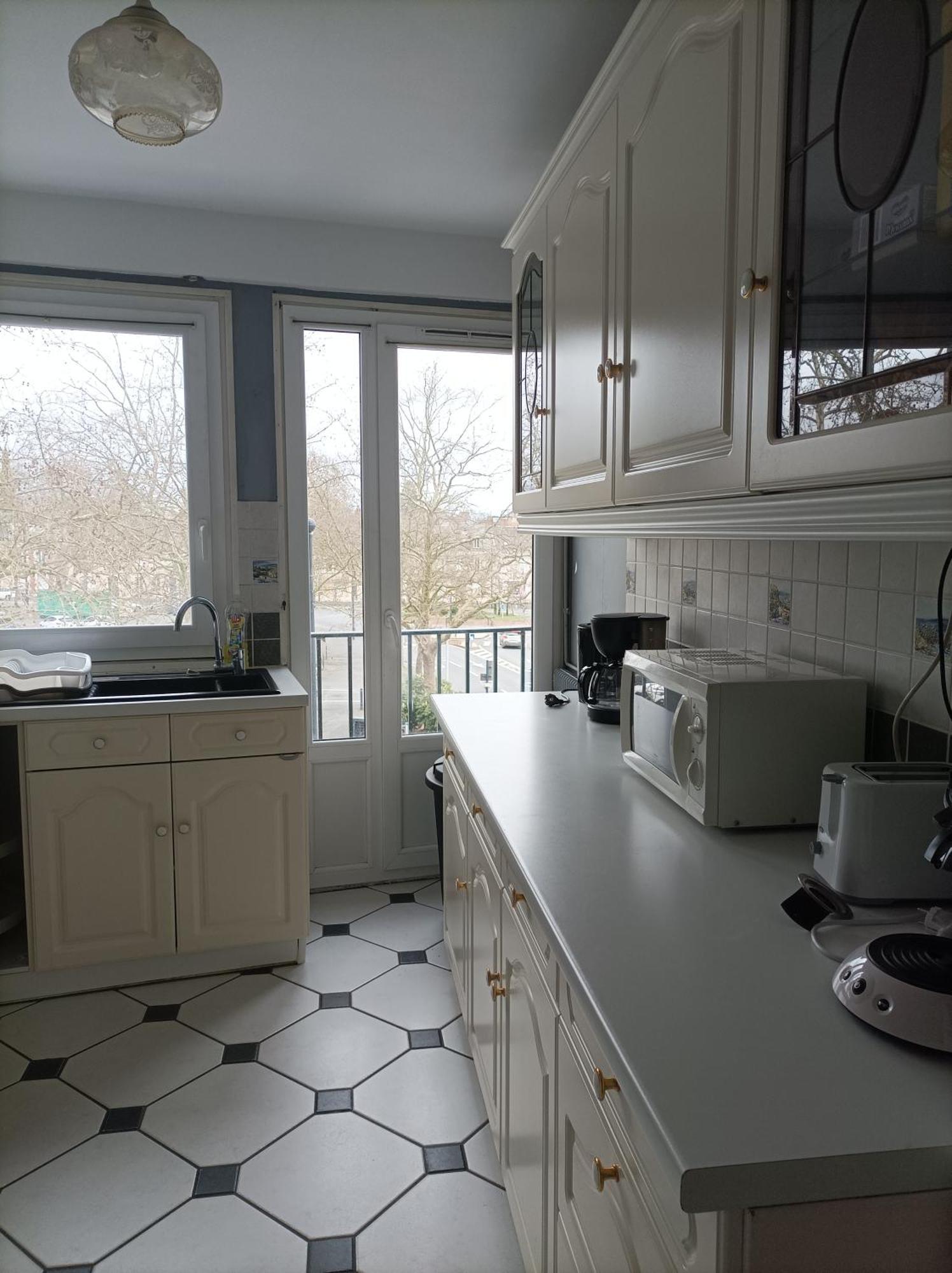 Joli Appartement Type 5 En Centre Ville Châteauroux Dış mekan fotoğraf
